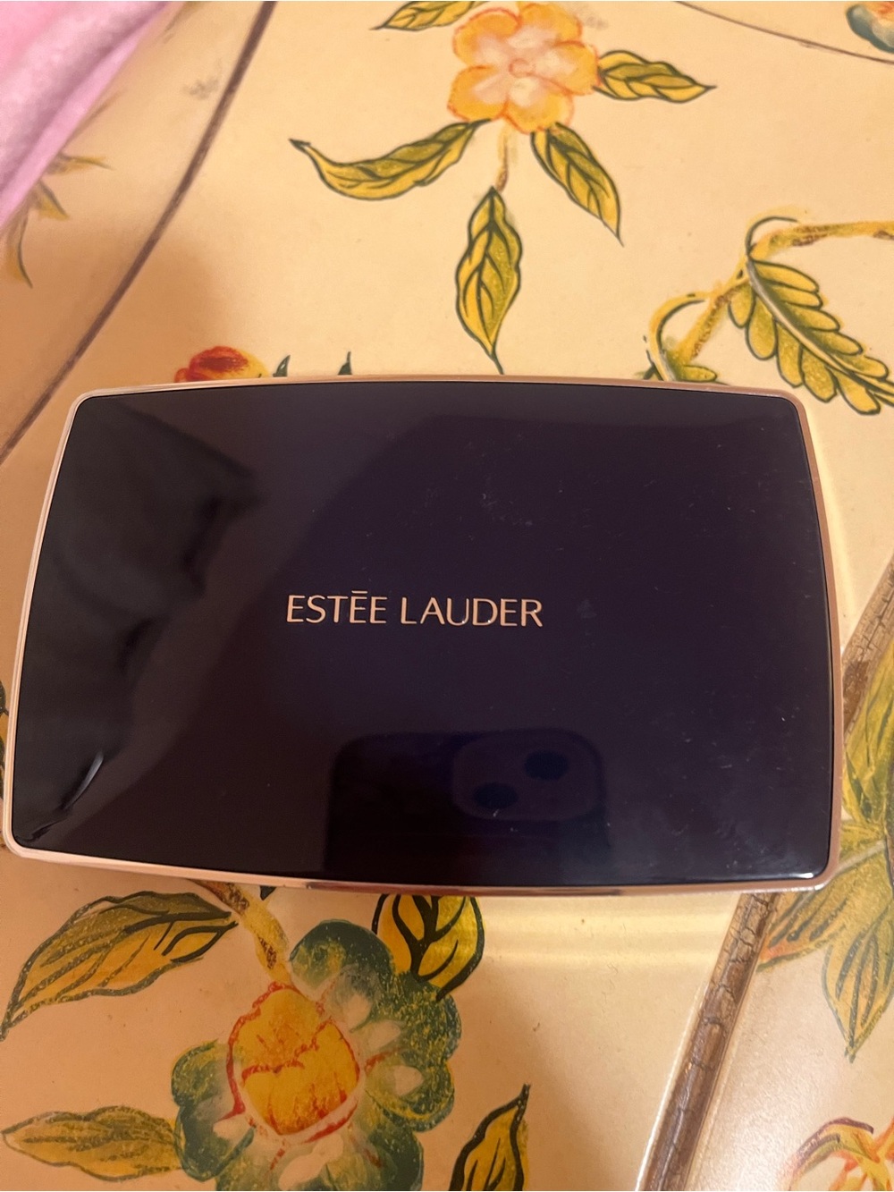 ESTEE LAUDER THE SCULPTING BLUSH PINK KISS - Picture 2 of 4